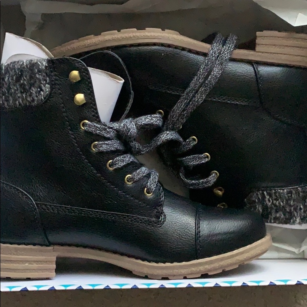 Limelight Boots